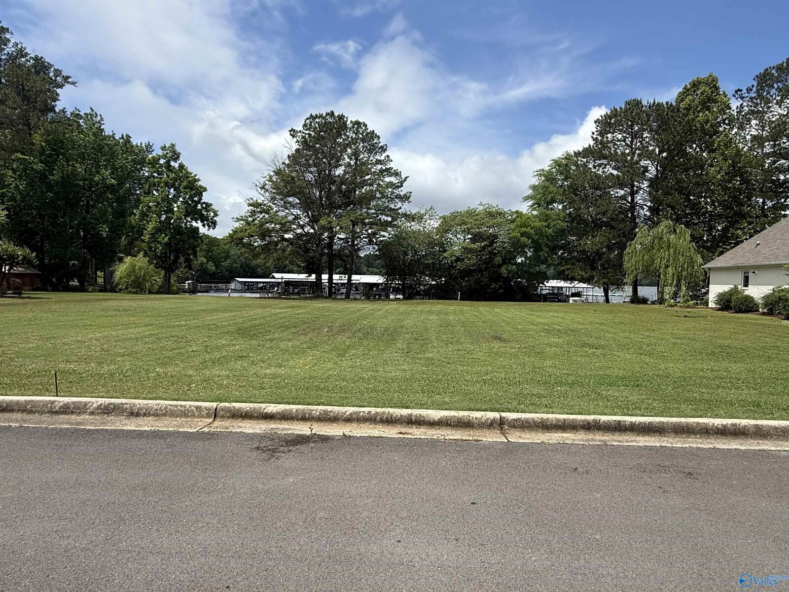 Property Photo:  109 Riveria Drive  AL 35976 