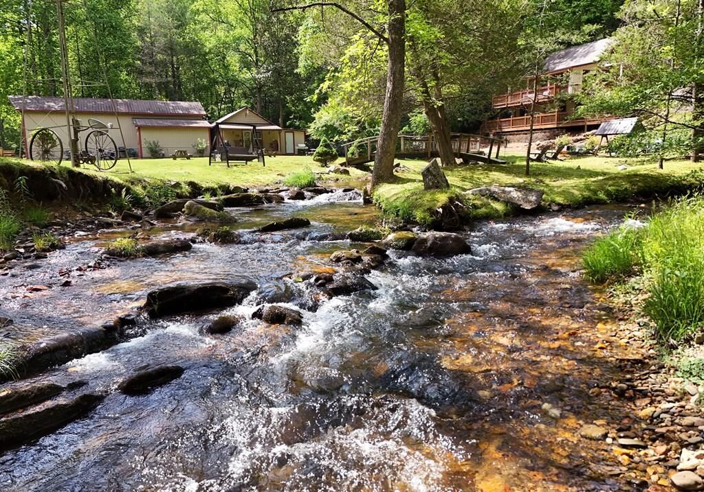 Property Photo:  13111 Big Creek Road  GA 30522 