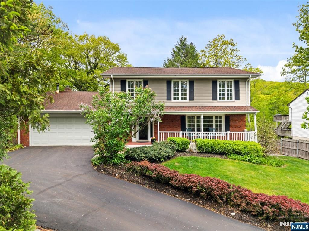 Property Photo:  15 Lake Riconda Drive  NJ 07456 