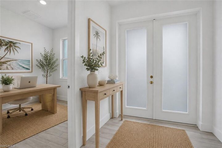Property Photo:  326 NE 20th Ter  FL 33909 