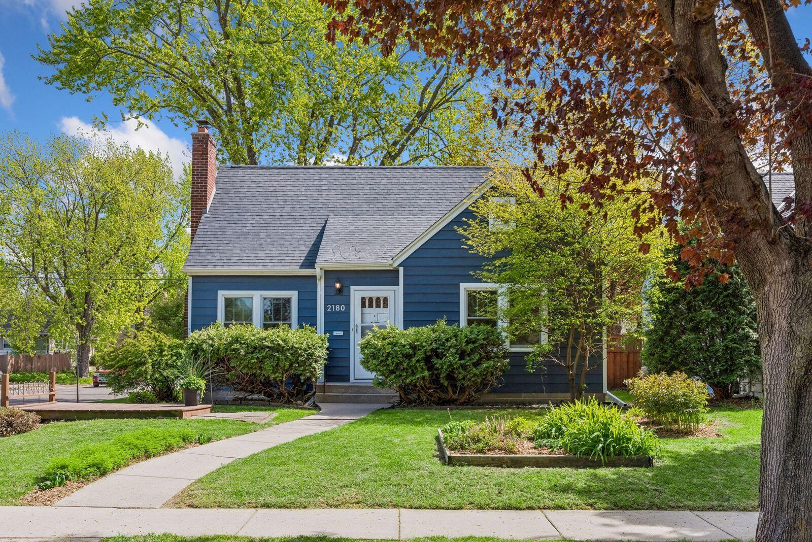 Property Photo:  2180 Bayard Avenue  MN 55116 