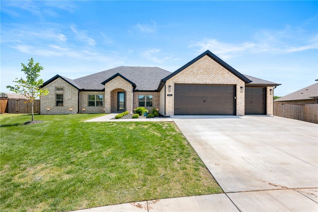 Property Photo: 311 Bequette Lane AR 72719