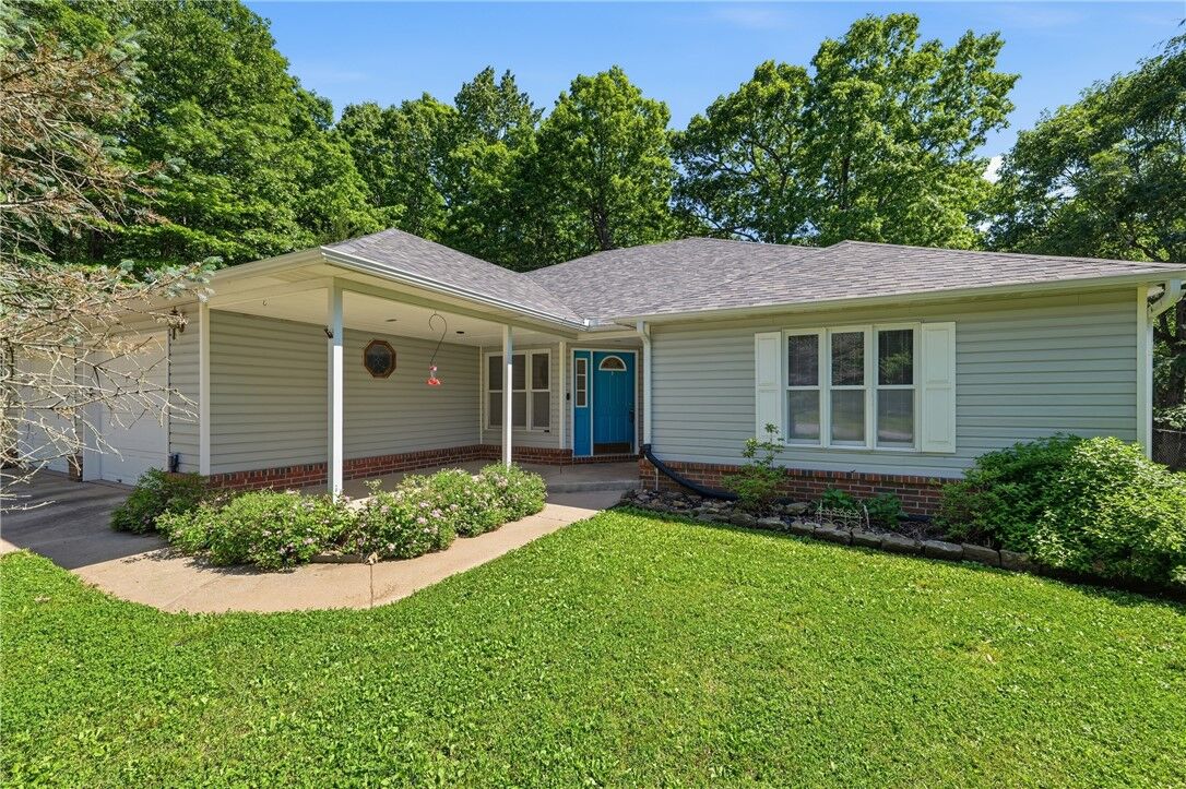 Property Photo:  15228 N Cove Creek N Road  AR 72753 