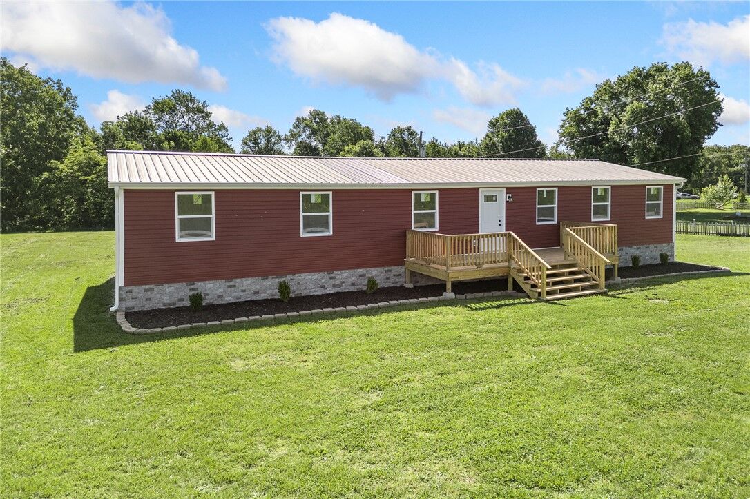 Property Photo:  6640 Lynx Lane  AR 72601 