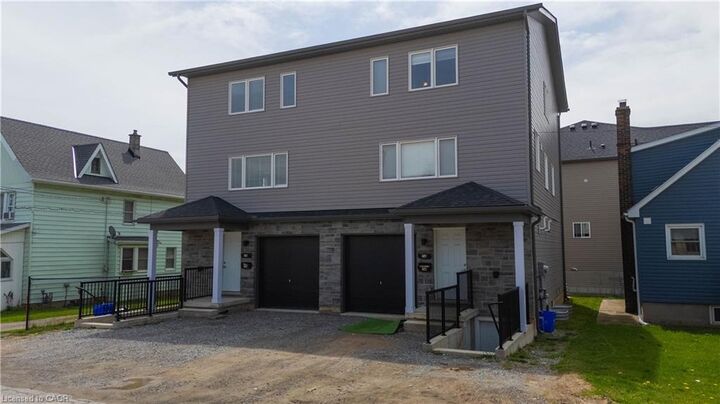 Property Photo:  3 Hagar Street  ON L2V 3J3 