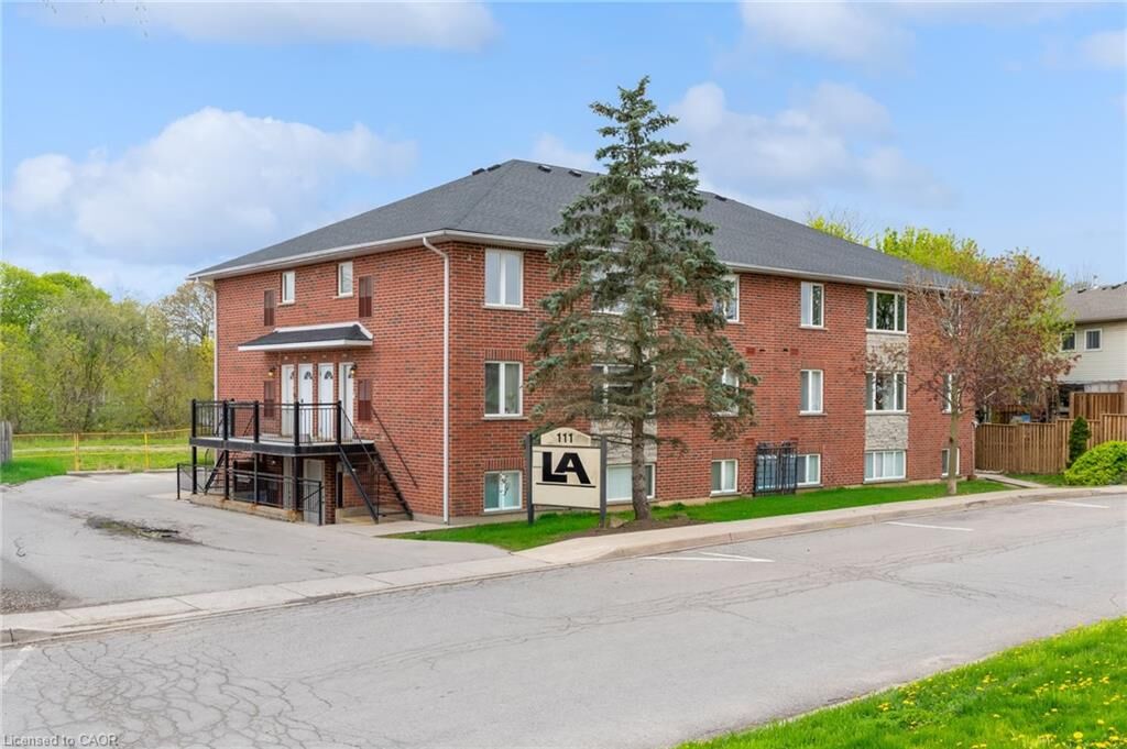 Property Photo:  111 Smits Cove 302  ON L0R 2A0 