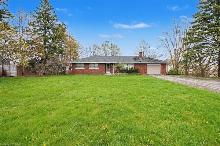 Property Photo:  355 Guelph Avenue  ON N3C 2V3 