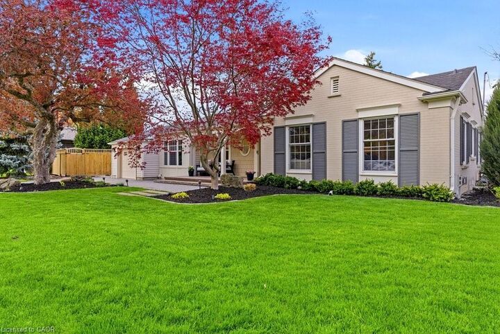 Property Photo:  2079 Gary Crescent  ON L7R 1T1 