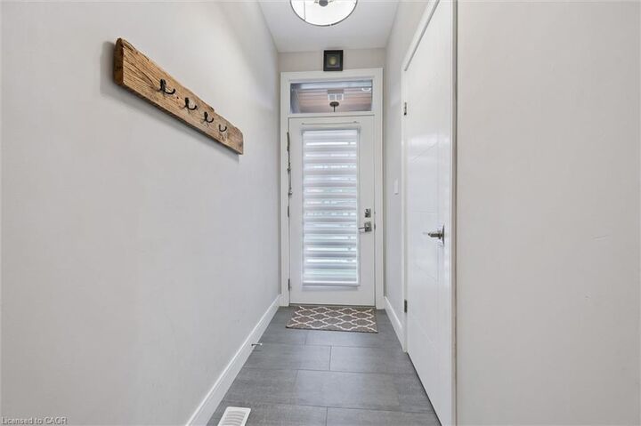 Property Photo:  60 Arkell Road 83  ON N1L 0N8 