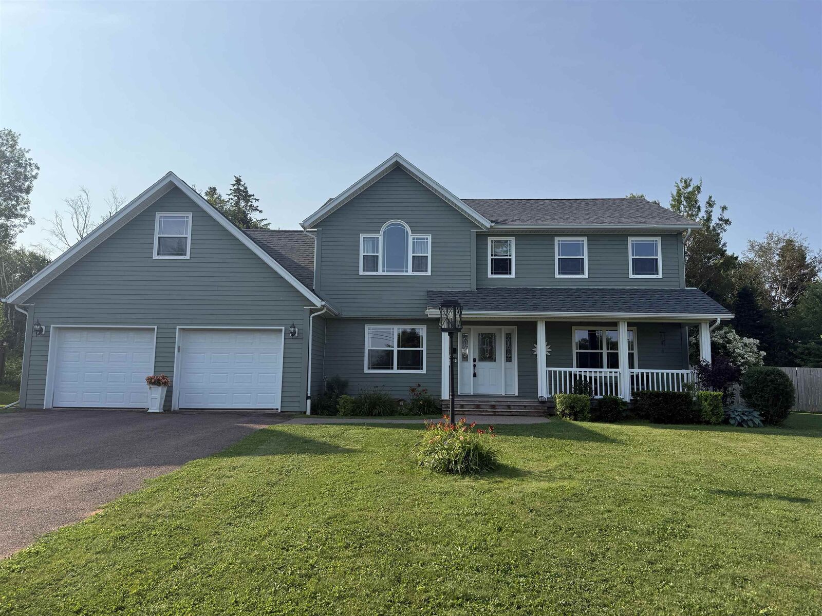Property Photo: 233 Mountain Avenue PE C1N 6V6