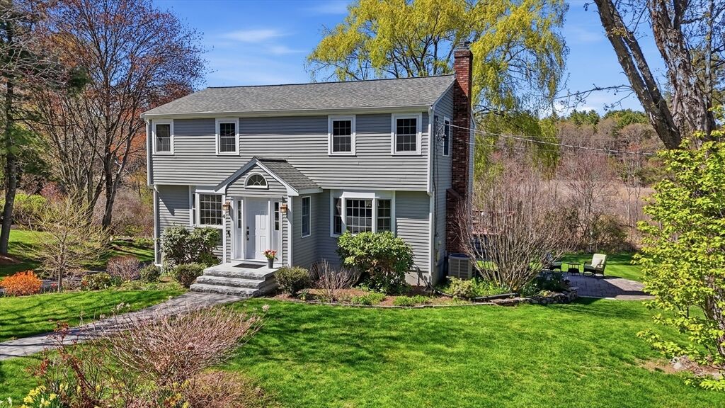 Property Photo:  4 Meadowbrook Rd  MA 01720 