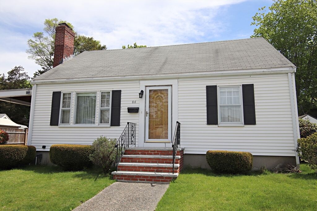 Property Photo:  86 Farrell Road  MA 01905 