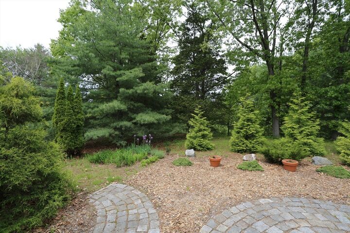 Property Photo:  1 Piper Rd  MA 02421 