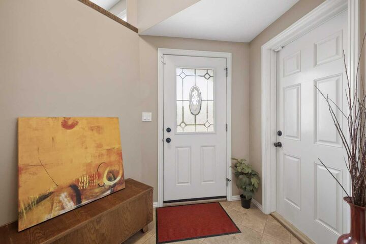 Property Photo:  135 Issard Close  AB T4R 0C2 