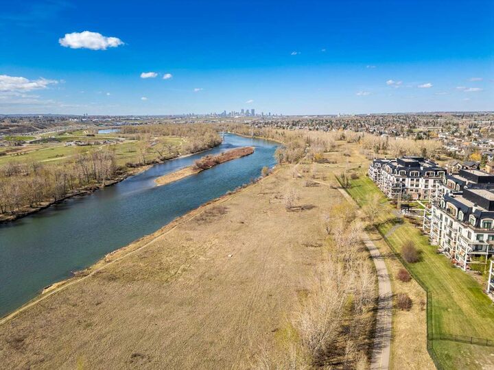 Property Photo:  221 Quarry Way SE 305  AB T2C 5M7 