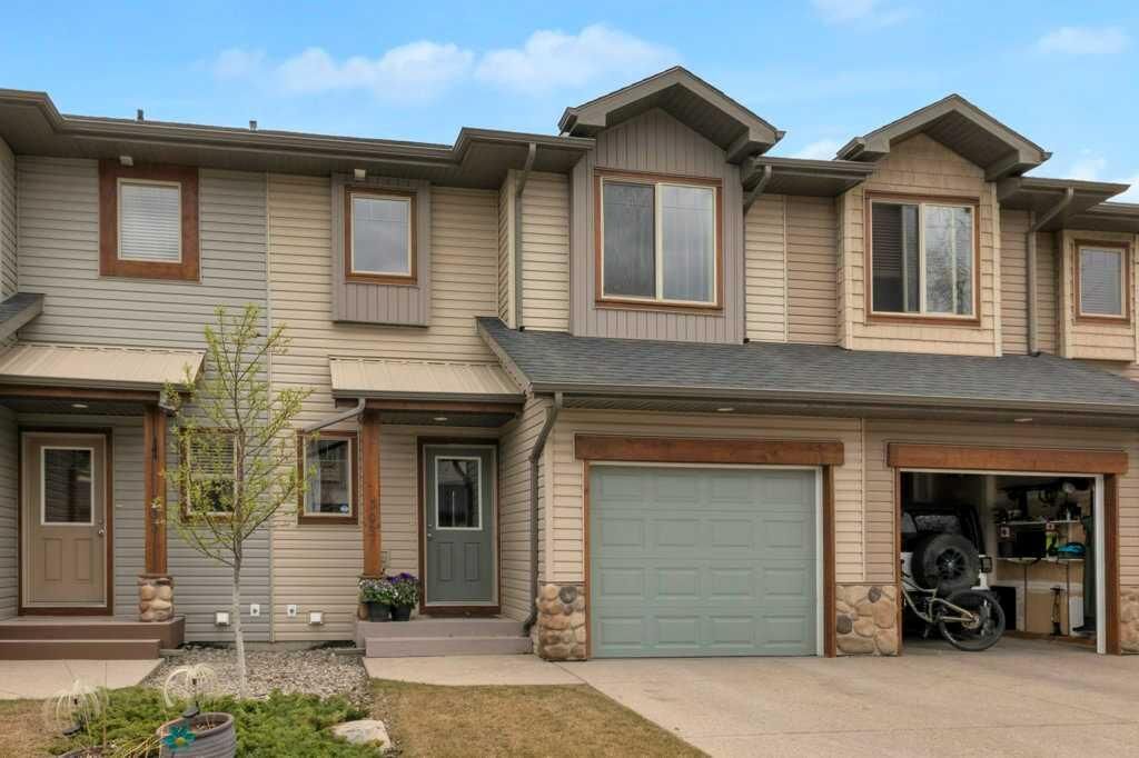 Property Photo:  413 River Avenue 305  AB T4C 0N9 