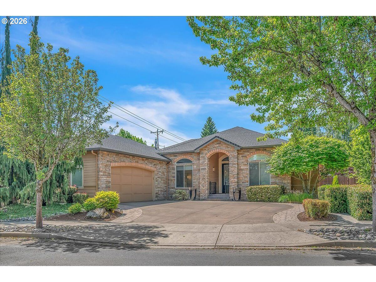 Property Photo:  1410 SE Columbia Crest Ct  WA 98664 