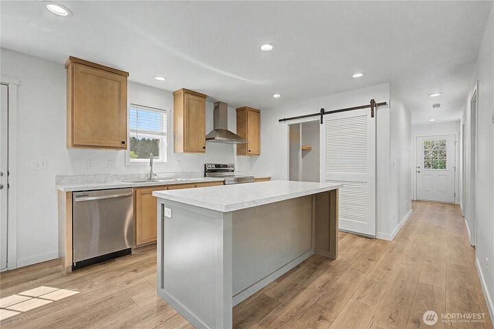Property Photo: 2480 Basin Street SE 44 WA 98823