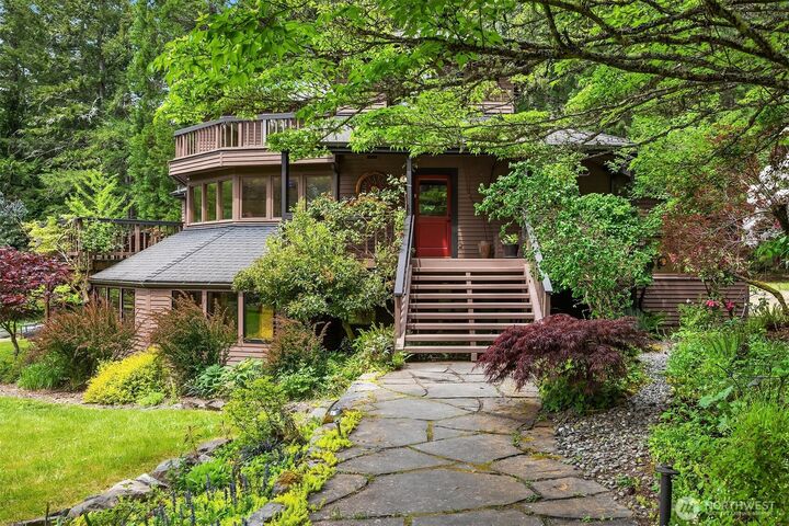 Property Photo:  21833  103rd Avenue SW  WA 98070 