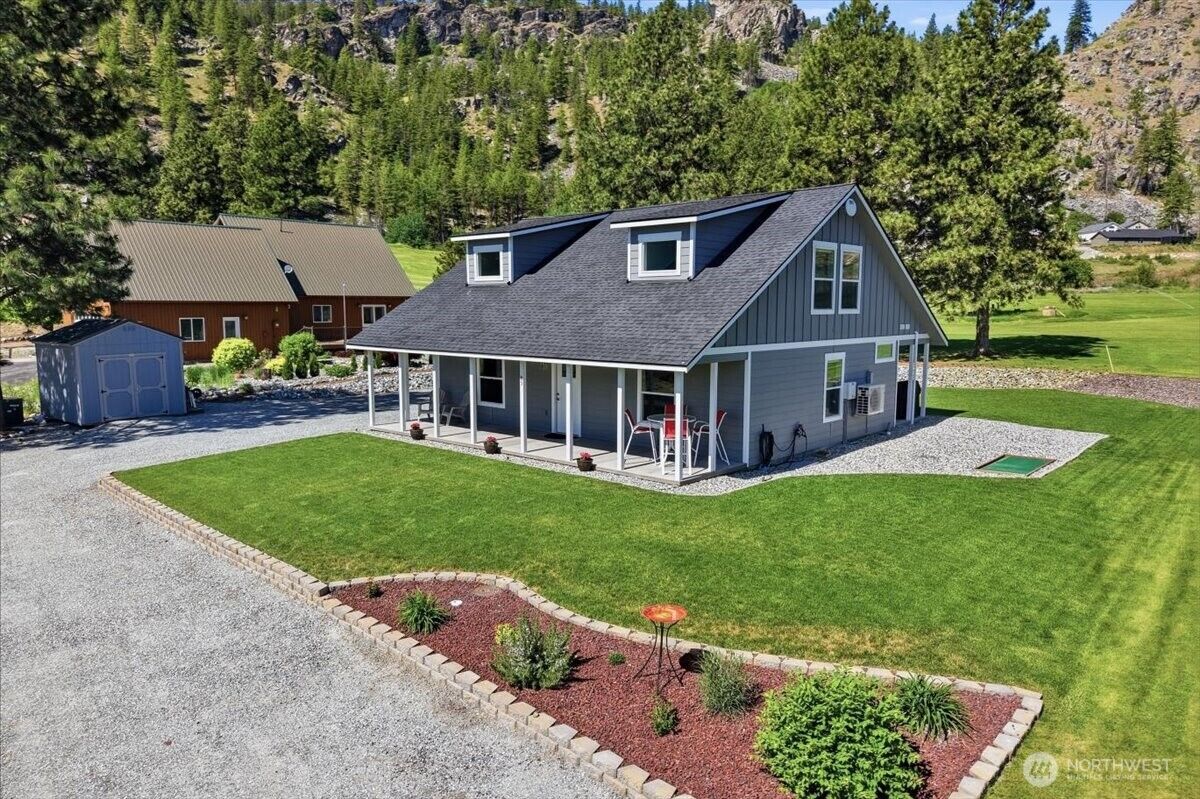 Property Photo: 85 Golf Course Drive WA 98846