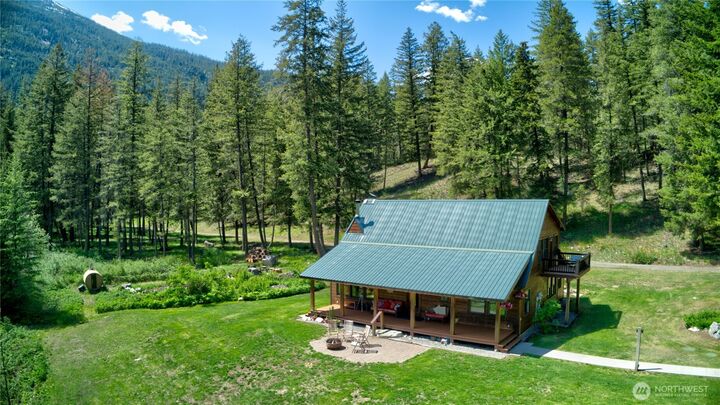 Property Photo: 19 A And B Two Rivers Road WA 98833