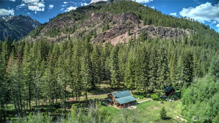 Property Photo:  19  A And B Two Rivers Road  WA 98833 