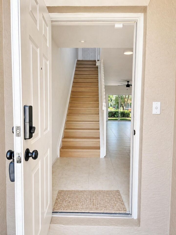 Property Photo:  6974 Oak Bridge Lane  FL 33467 