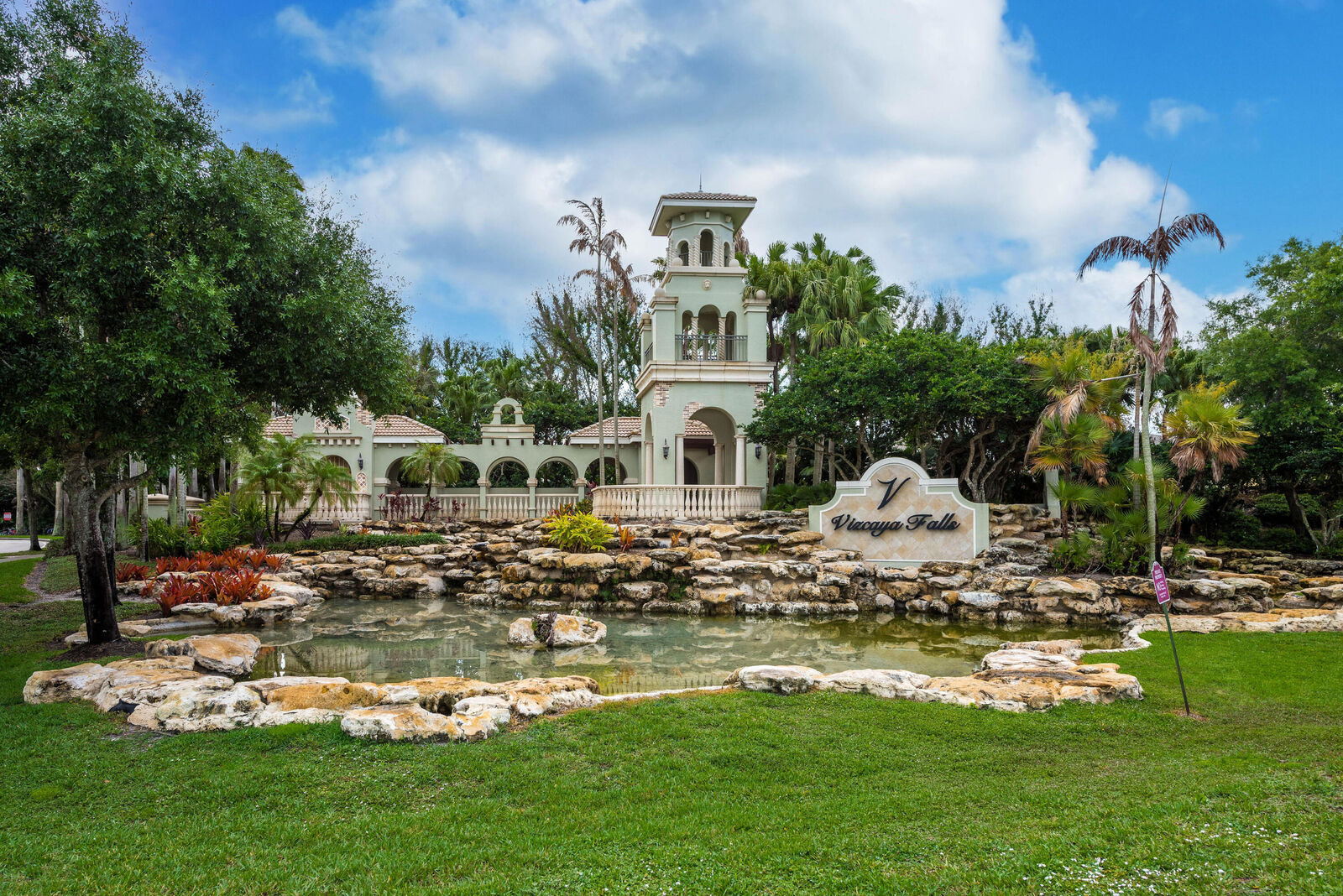Property Photo:  1367 NW Leonardo Circle  FL 34986 