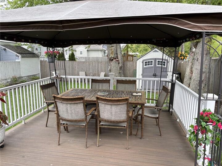 Property Photo:  353 Massasoit Avenue  RI 02914 