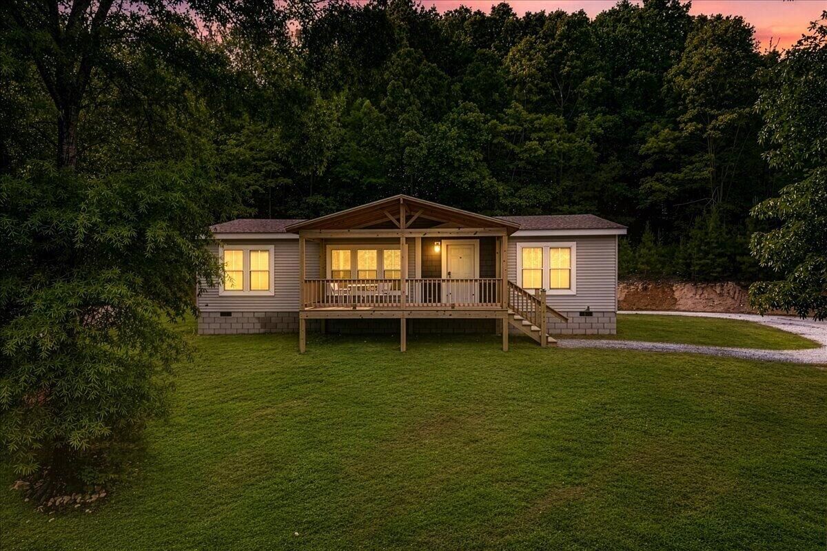 Property Photo:  1627/1629 Wasson Road  TN 37880 