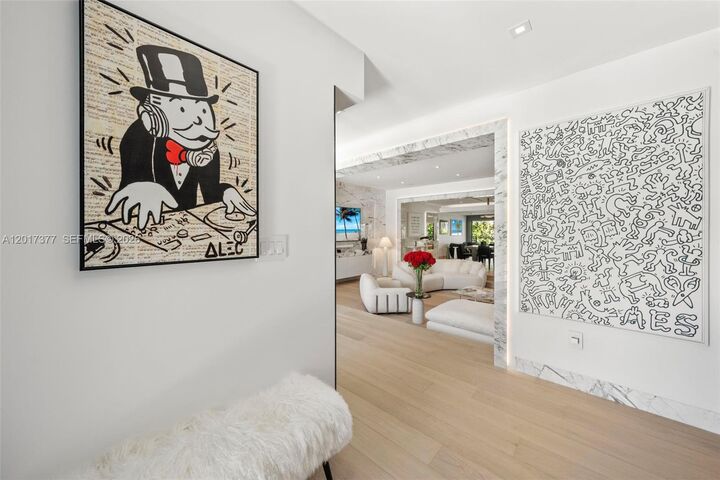 Property Photo:  5750 La Gorce Dr  FL 33140 