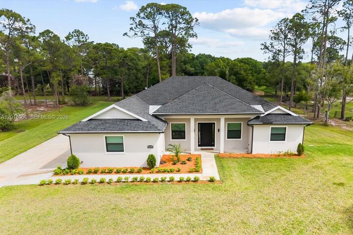 Property Photo:  10630 Sugar Pine Dr  FL 34945 