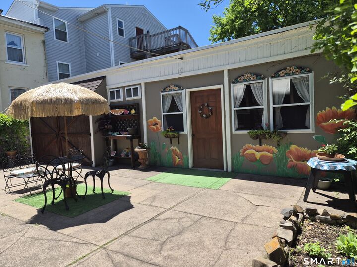 Property Photo:  4 Jefferson Street  CT 06511 