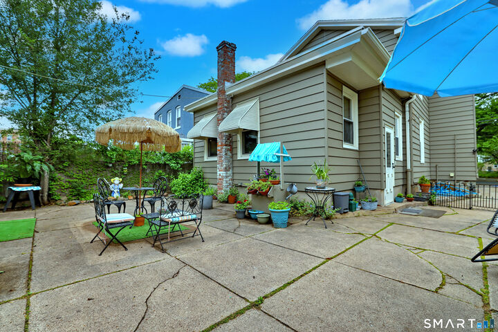 Property Photo:  4 Jefferson Street  CT 06511 