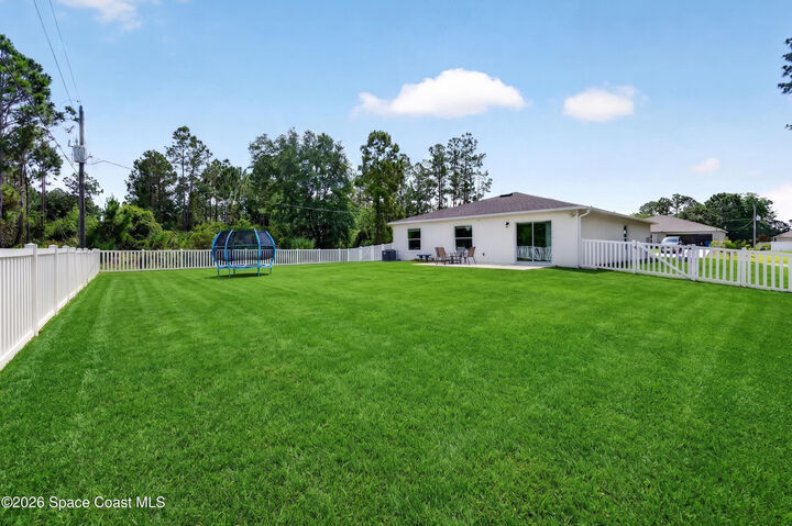 Property Photo: 681 Floyd Street SE FL 32909
