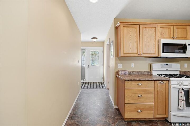 Property Photo: 205 Bay Drive W SK S0J 0N0