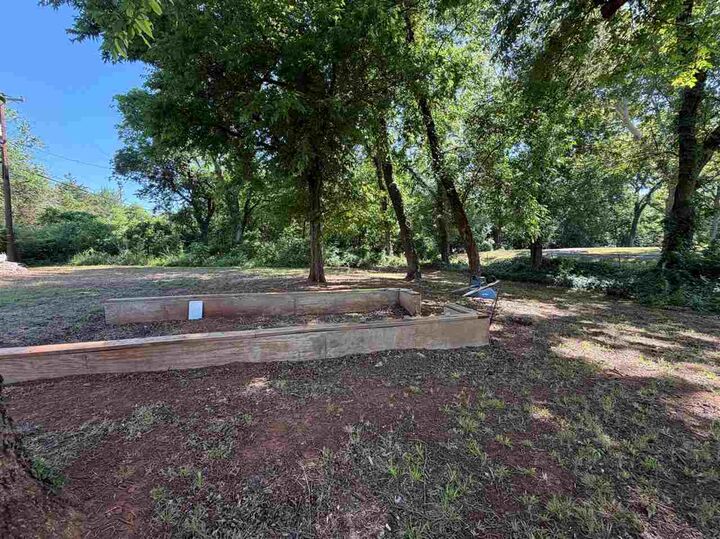 Property Photo:  916 S Stallard Street  OK 74074 