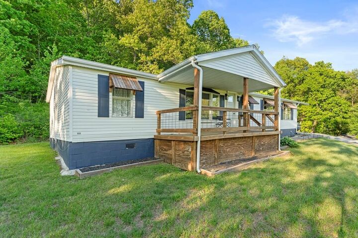 Property Photo: 281 Pattonsville Road OH 45640
