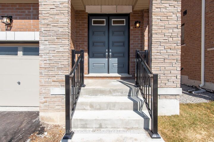 83 Bearberry Road — photo 1