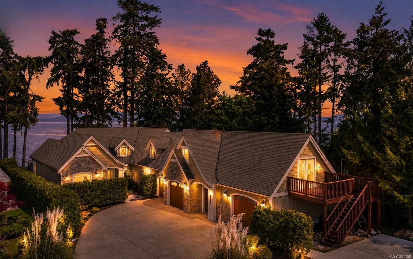 Property Photo: 863 Cavin Rd BC V9P 1Z9