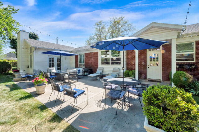 Property Photo:  574 N 400 E  UT 84014 