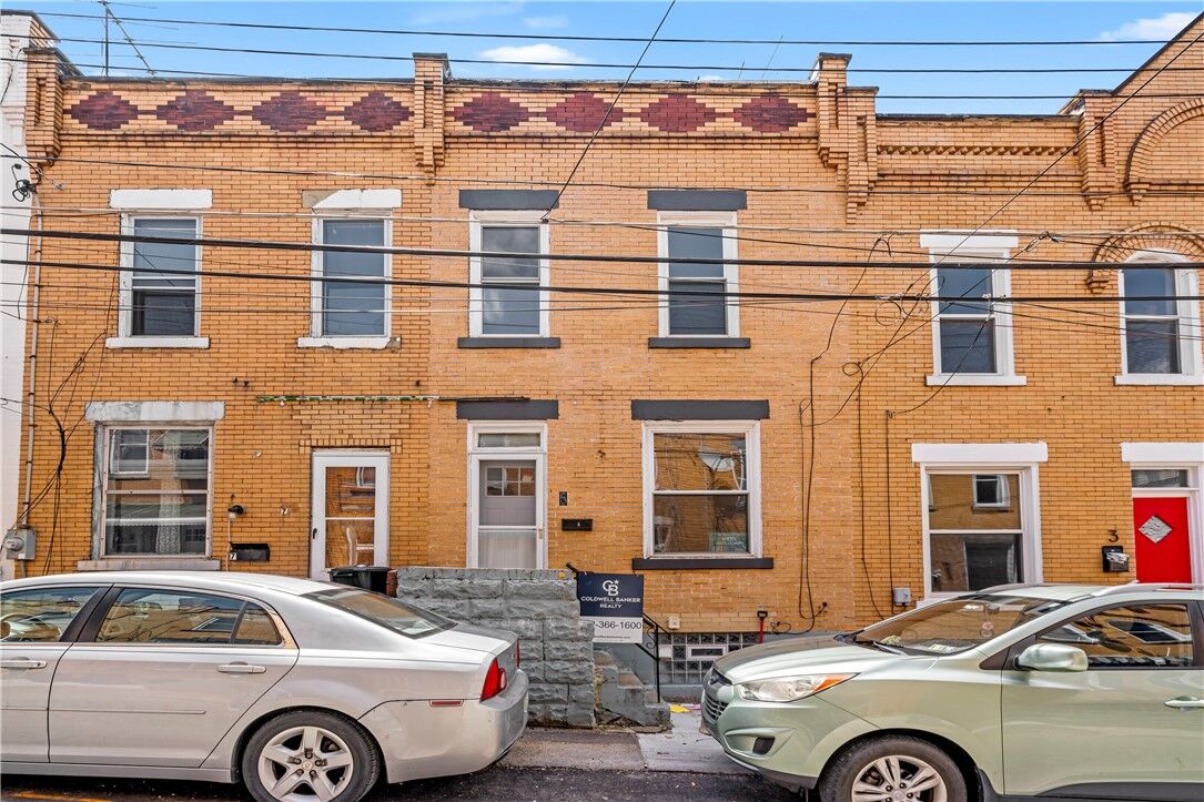 Property Photo:  5 Edith Place  PA 15213 