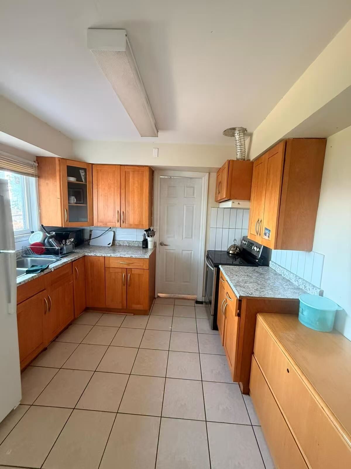 Property Photo:  4722 Ridgelawn Drive Balcony  BC V5C 3Y2 