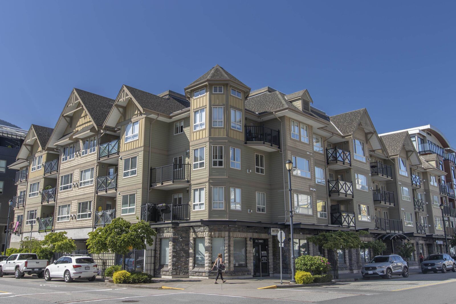 Property Photo:  38003 Second Avenue 203  BC V8B 0C4 