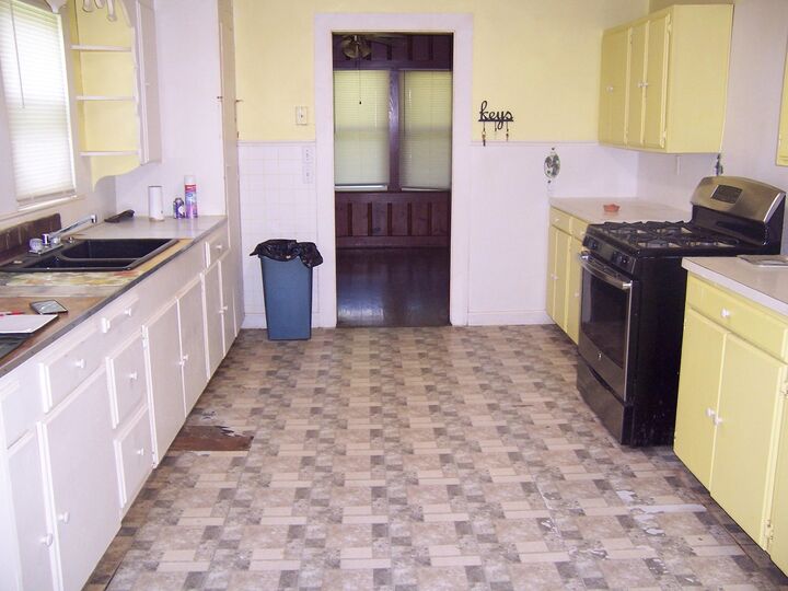 Property Photo:  1600 Elm  LA 70358 