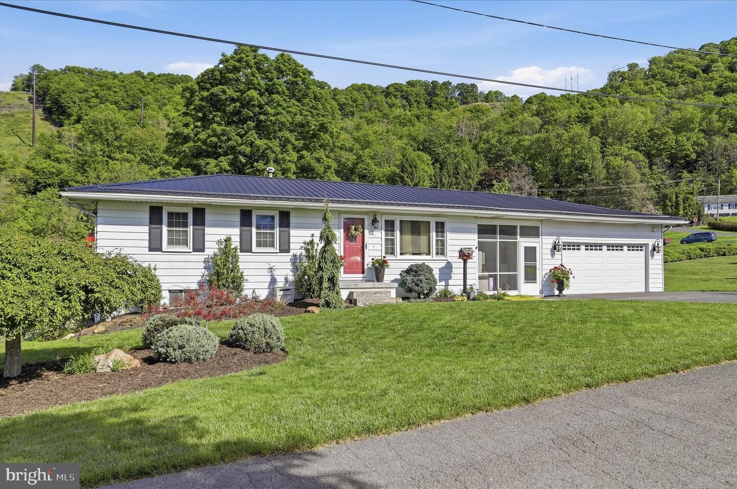 Property Photo:  46 Ohio Street  WV 26753 