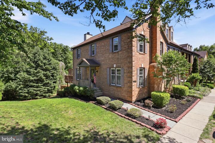 Property Photo:  5916 Wescott Hills Way  VA 22315 