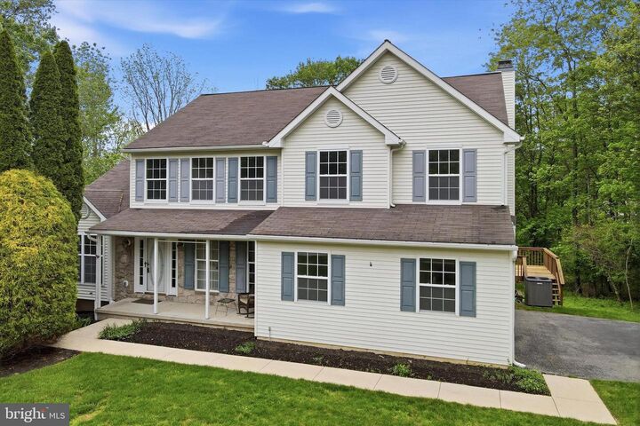 Property Photo:  403 Millwood Lane  PA 19320 