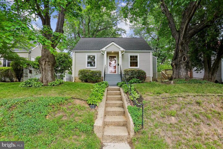 Property Photo:  3505 Murdock Road  MD 20895 