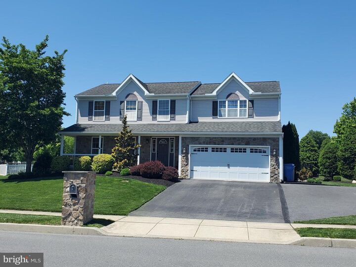 Property Photo: 615 W Pine Street PA 19533